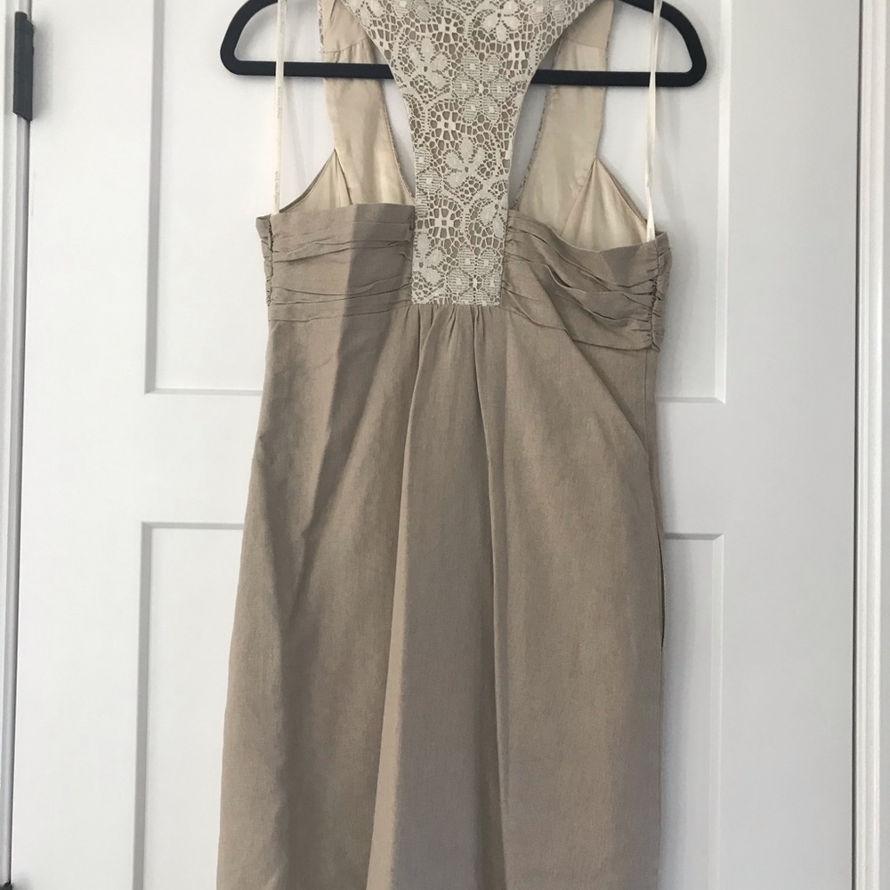 Dress with lace details
